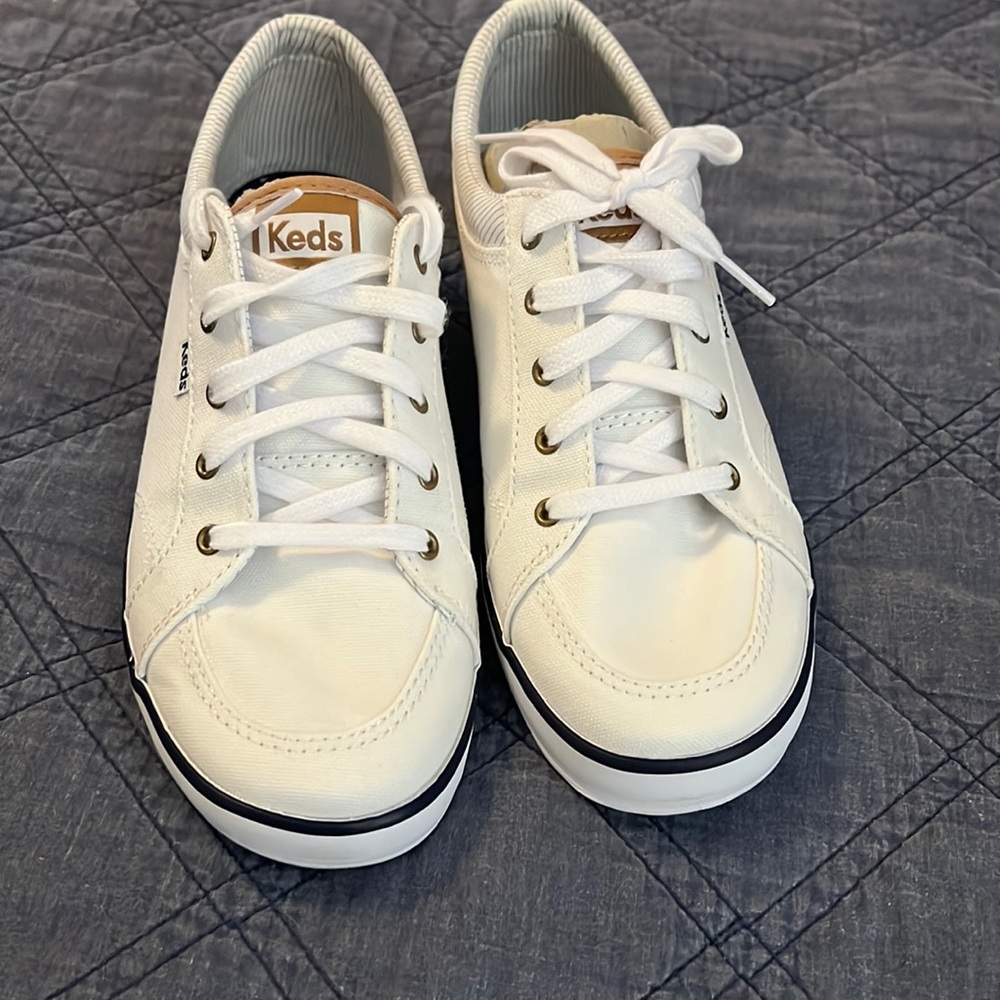 Ked’s Center Chambray Tennis Shoe